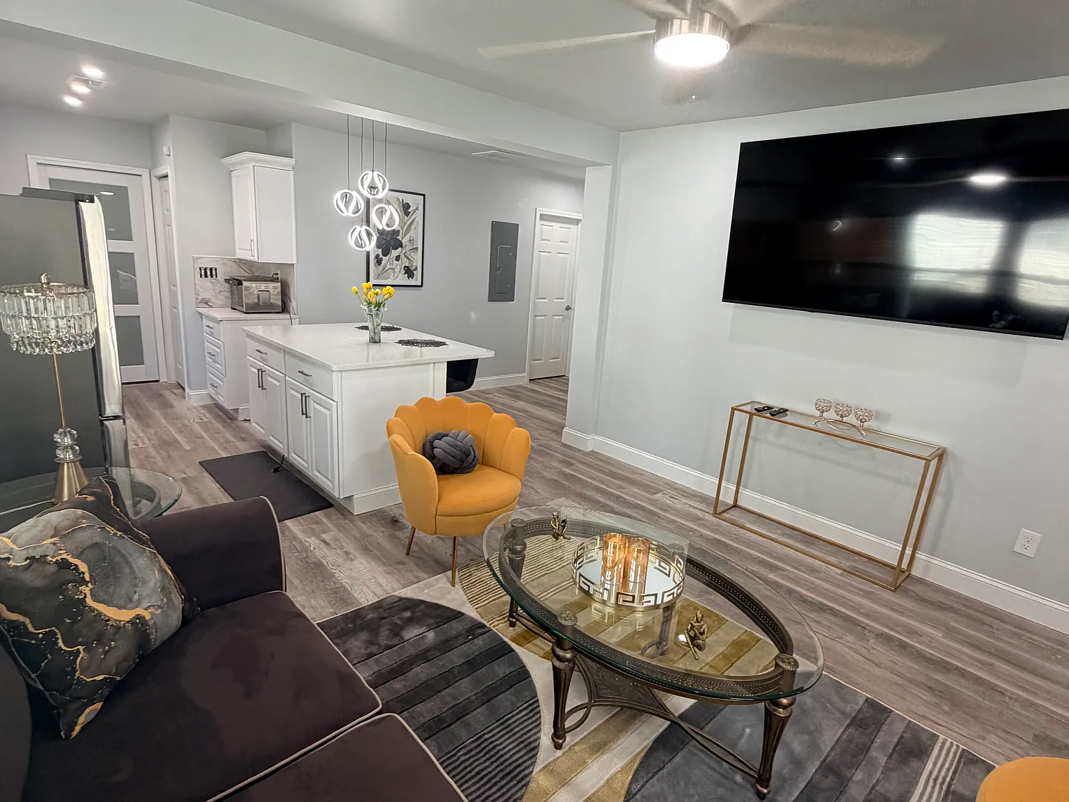4 bed, 1400 sqft, $800 — Photo 4