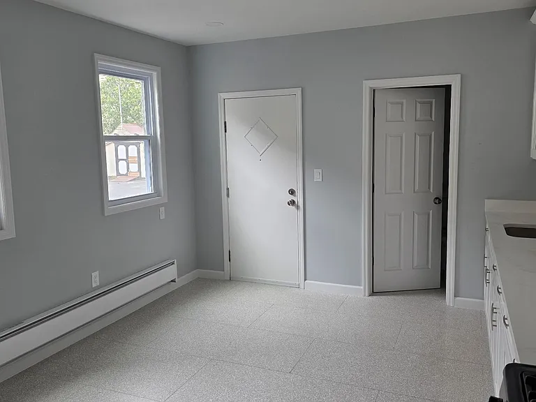 812 Bayway Ave #1 — Photo 3