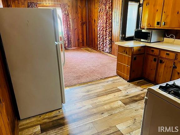 4th image of 7055 Abell Ln