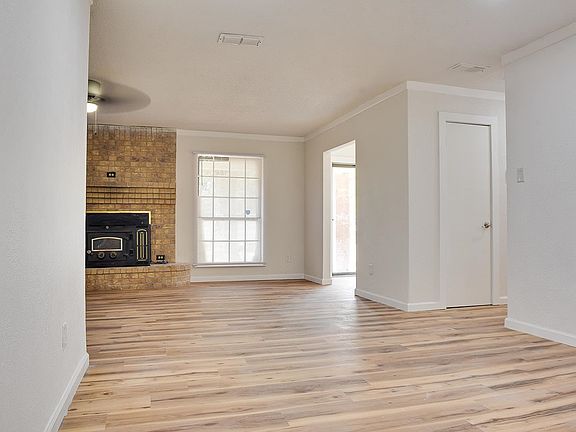 4th image of 547 Atoka St