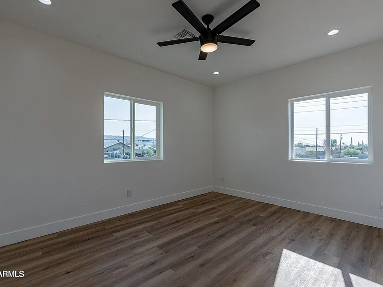 4815 S 28th St #2 — Photo 14