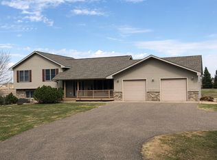 1851 147th St, New Richmond, WI 54017
