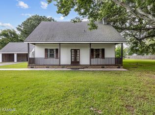 1026 Thibodeaux Rd, Breaux Bridge, LA 70517