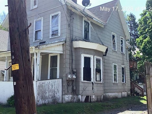 2nd image of 10 Cary St