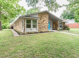 1220 W Canton St S, Broken Arrow, OK 74012