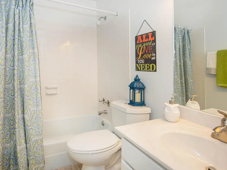 Woodcliff Estates — Photo 32