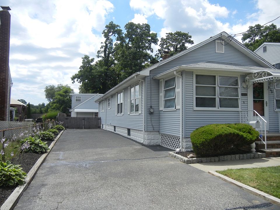 Deceiving Ranch 1400 sf