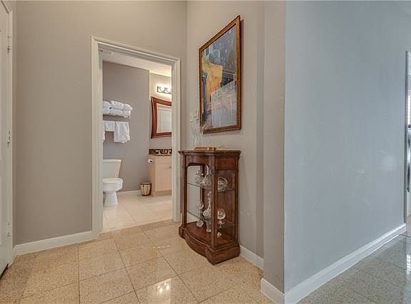 4th image of 3225 Turtle Creek Blvd APT 1510
