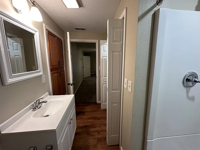 91 N Pike St #1 — Photo 11