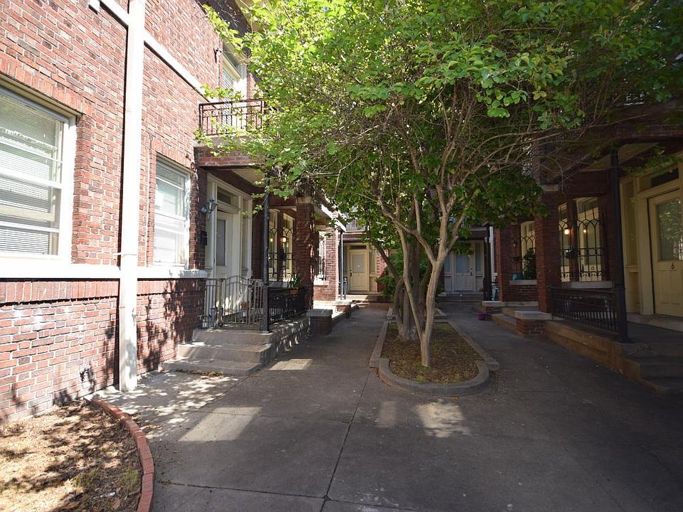 1st image of 500 E 6th St APT 9