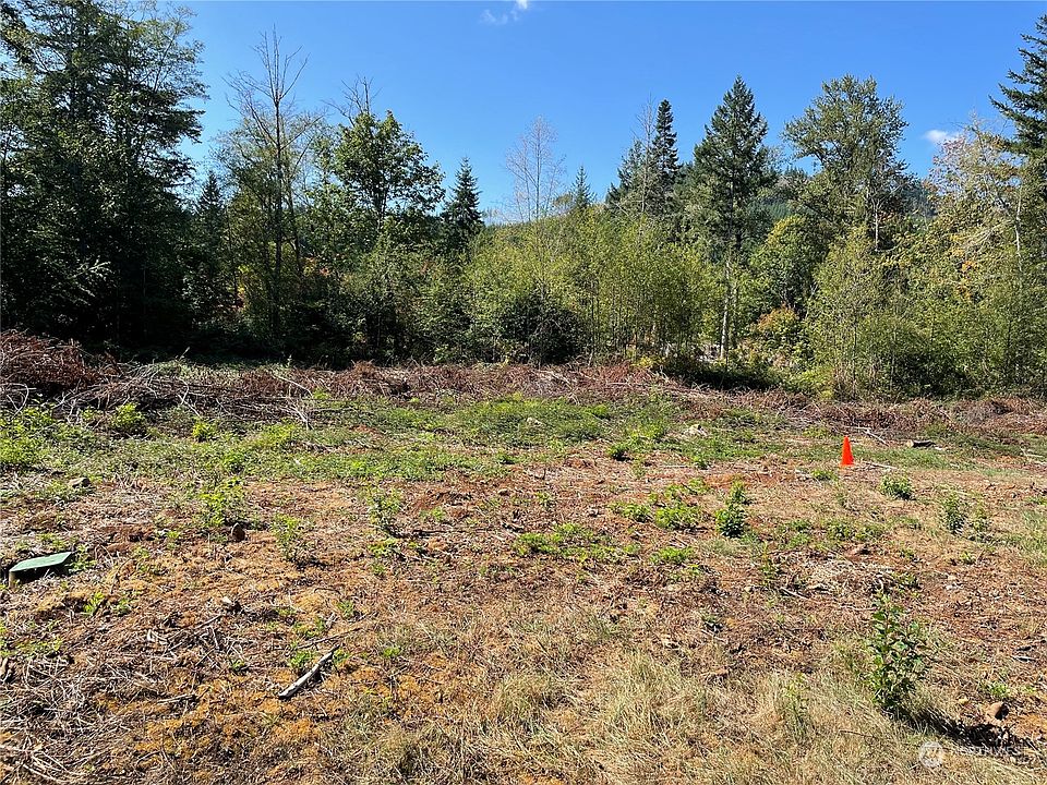 2nd image of 849 Wilson Road NW