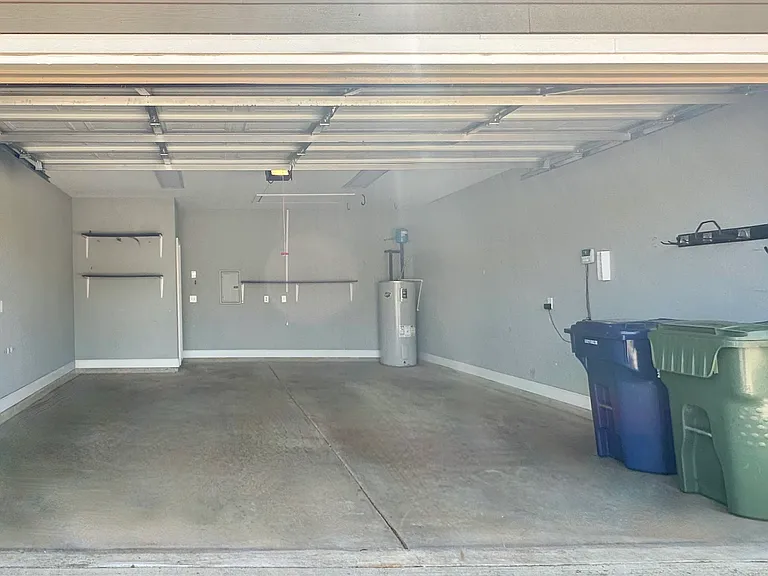 Attached 2 Car Garage