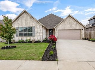 4400 Pawhuska St, Bentonville, AR 72713