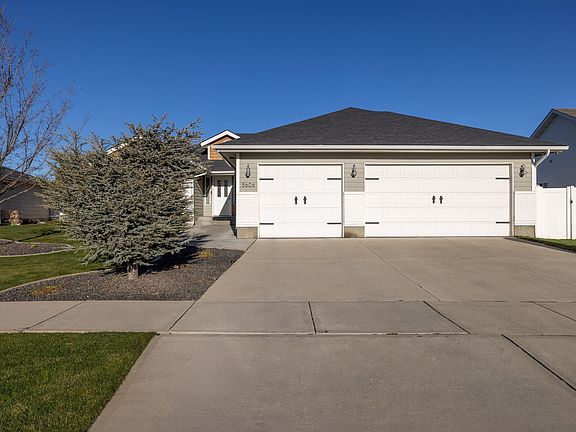 4th image of 5606 W Newbury Dr