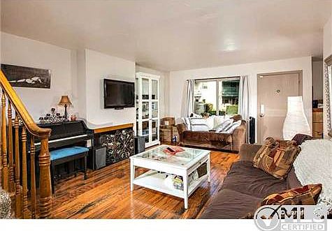 5th image of 9834 Apple Tree Dr Unit D