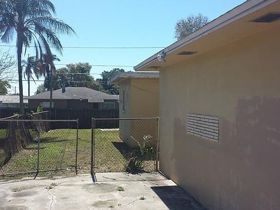 2nd image of 1630 26th Ave S