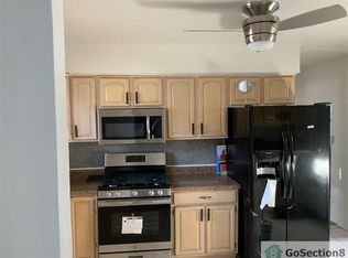 2380 Brookhaven Ave APT 2, Far Rockaway, NY 11691