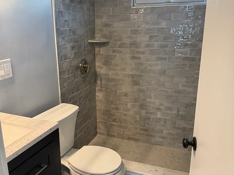 240 Washington St #3 — Photo 7