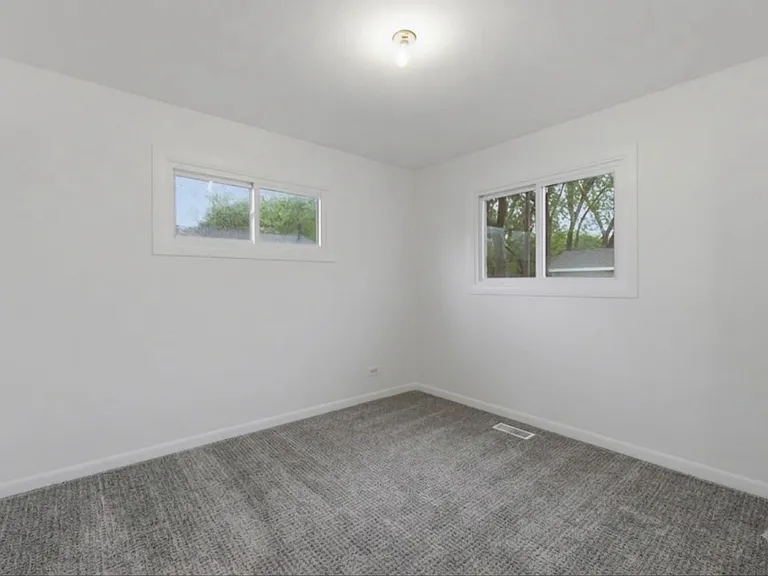 440 Aster Ln — Photo 25