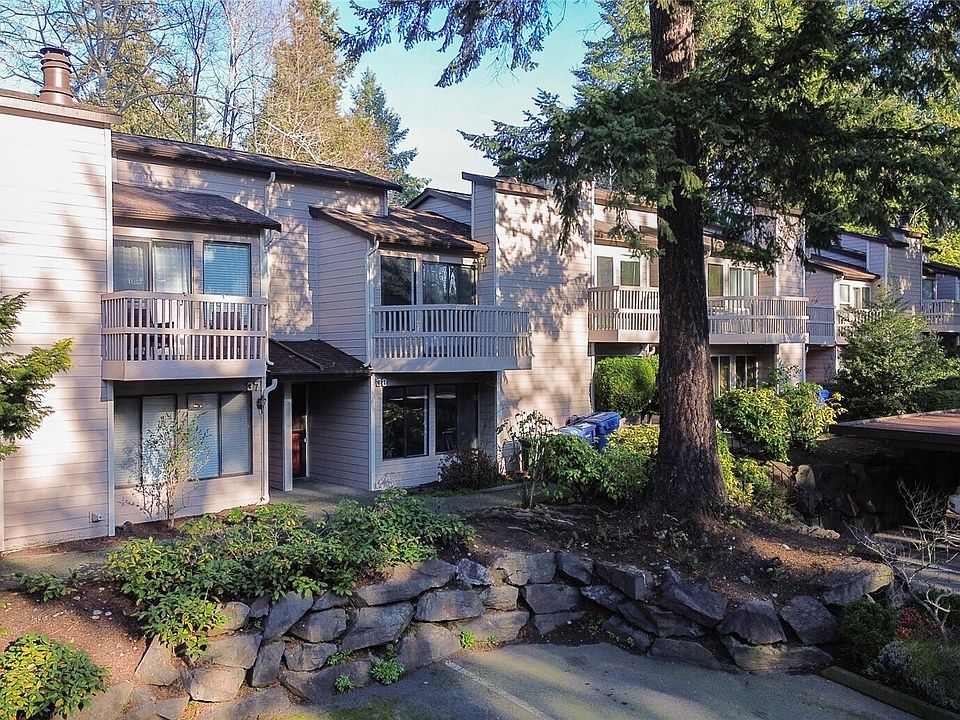 1st image of 1555 Union Avenue NE #39