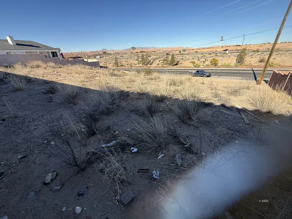 926 Hillside Dr, Mesquite, NV 89027