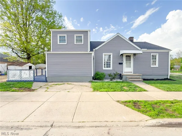 1664 Douglas Rd, Wickliffe, OH 44092