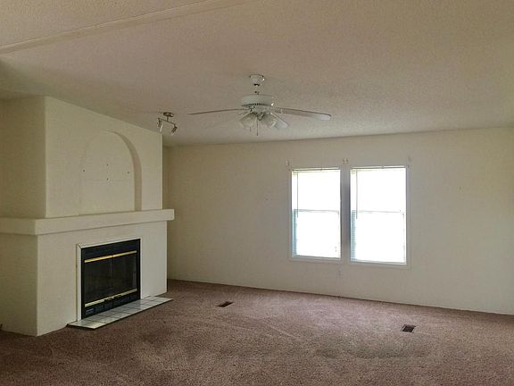 Living Room w/ Fireplace