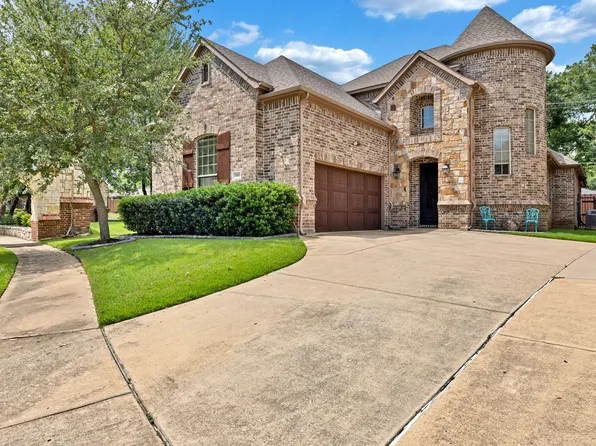 7401 Park Place Dr, North Richland Hills, TX 76182