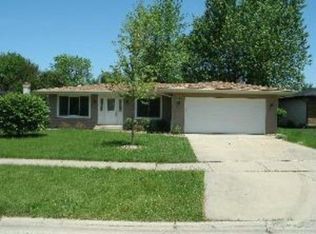 2117 Dartmoor Dr, Joliet, IL 60435