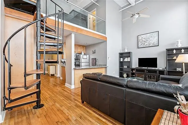 920 Poeyfarre St #303 — Photo 6