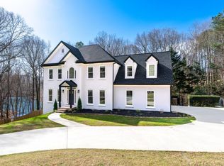 6005 Bateau Dr, Flowery Branch, GA 30542