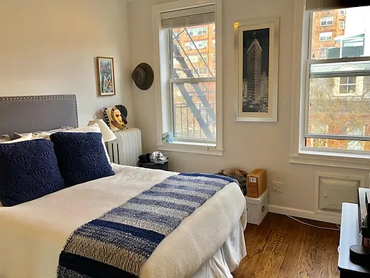 Rented by Bank Neary | media 19