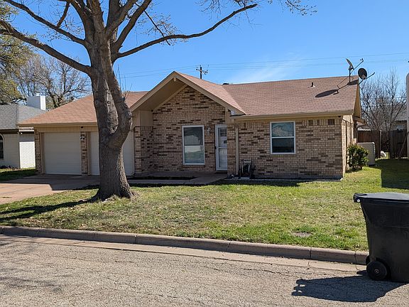 3rd image of 3617 Auburn Dr