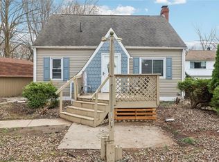 5706 Cleveland Rd E, Vermilion, OH 44089