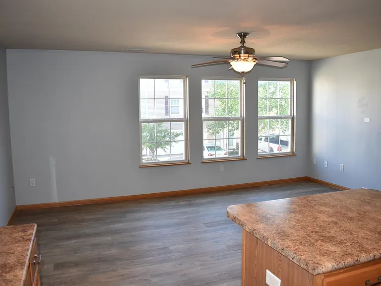 3141 SW Arlan Ln — Photo 3