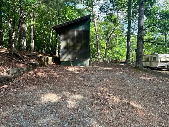 373 26th St #C-527, Ellijay, GA 30540
