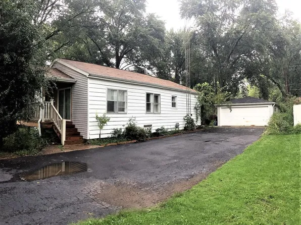 9923 192nd Ave, Bristol, WI 53104