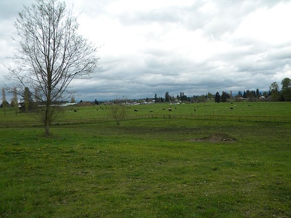 5th image of 39002 191st Ave SE