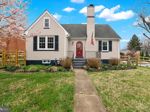 2029 Old Frederick Rd, Catonsville, MD 21228