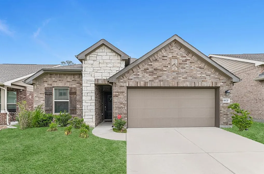 Building Photo - 16121 Barge Way