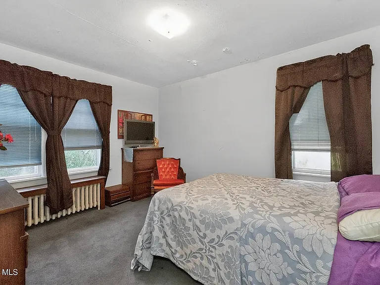 1450 Baker Ave — Photo 19