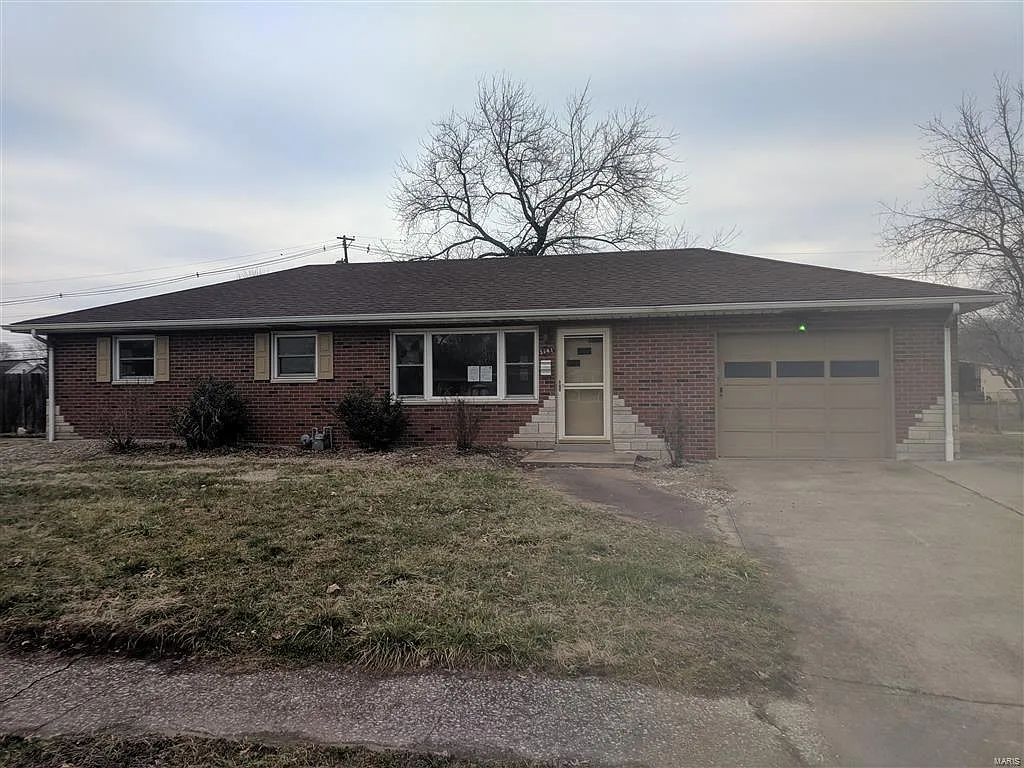 3141 Willow Ave photo 1