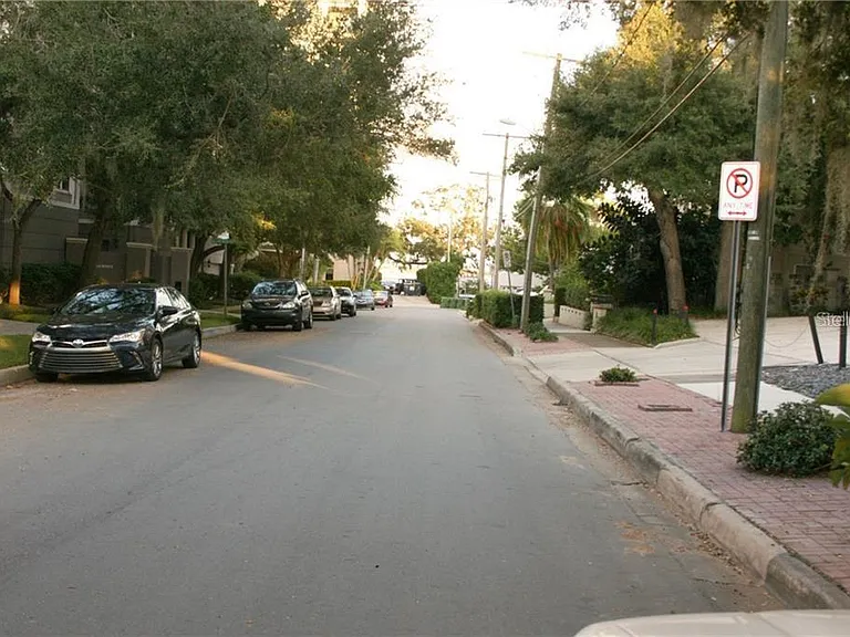3014 W Mason St #A — Photo 36