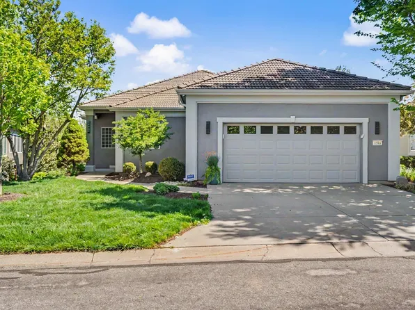 1560 Fountain Dr, Lawrence, KS 66049