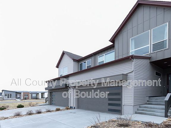 2nd image of 5830 Grandville Ave Unit B