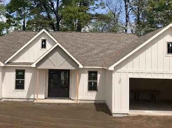 51 Memory Ln, Eufaula, AL 36027