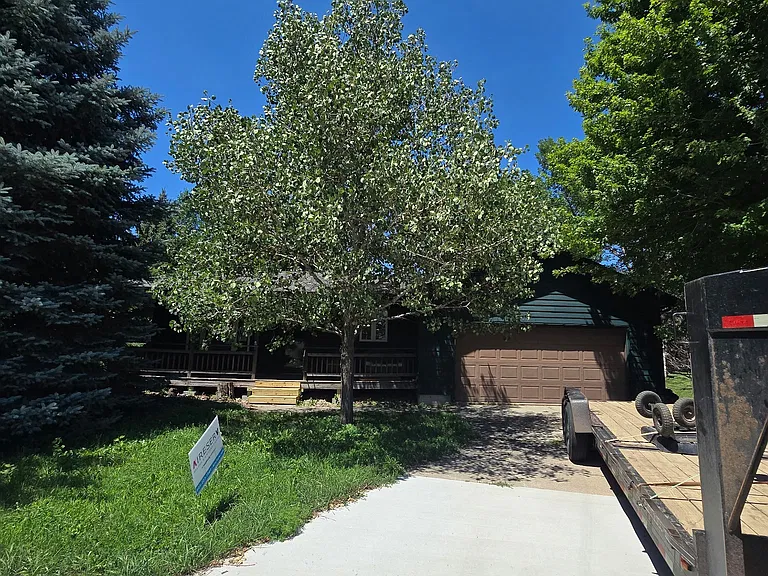 205 N Hampton Ave — Photo 2