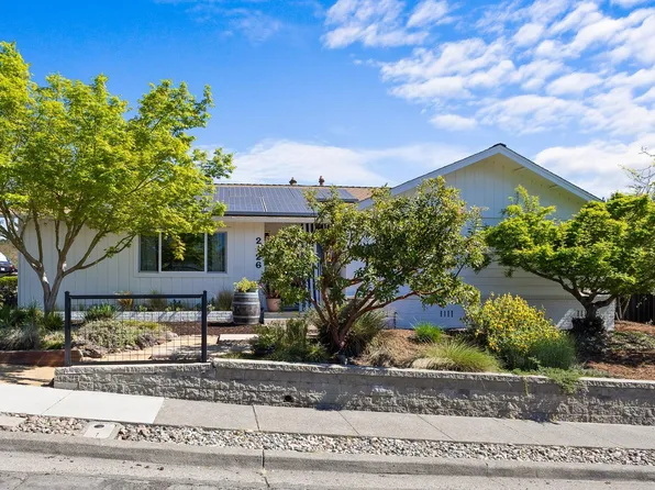 2126 Northwood Drive, Santa Rosa, CA 95404