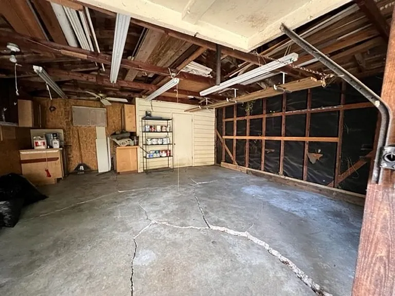 7215 Clemson Dr — Photo 28