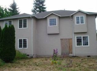 3187 4th St, Hubbard, OR 97032
